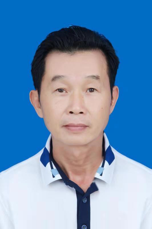 张焕坤