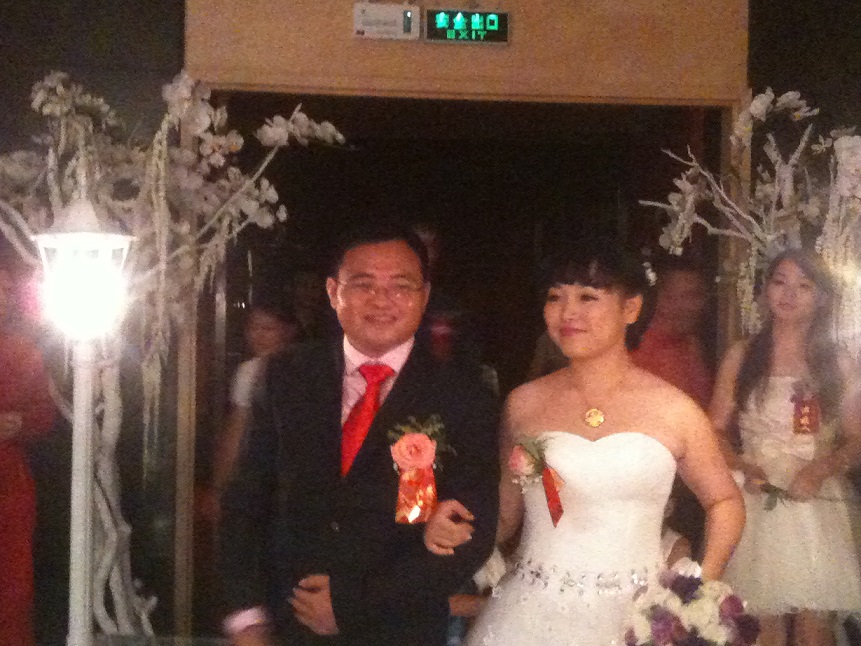 恭贺商会理事陈锐先生2014年9月19日大婚